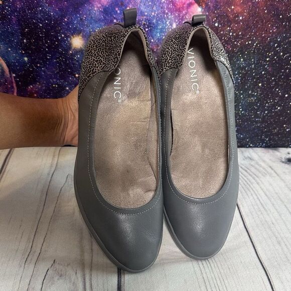 Vionic Jacey Wedge Shoes 8.5 Wide Women Slip on Comfort Gray Leather Support - Picture 5 of 9